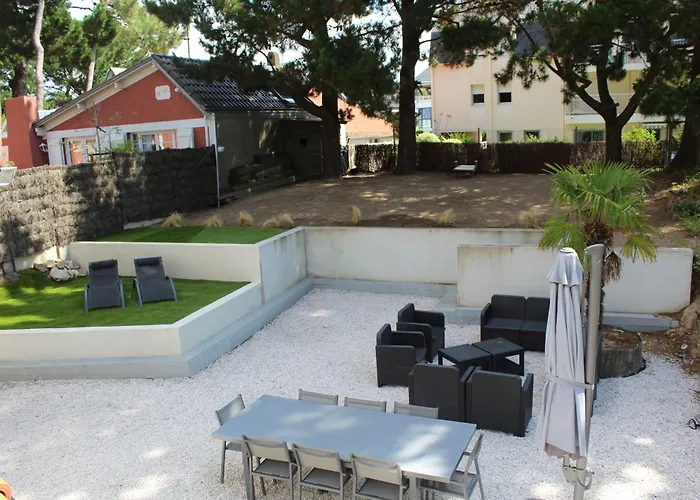 Agréable, Jardin, Toute équipée, Proche Du Marché, à 300m Сasa de vacaciones