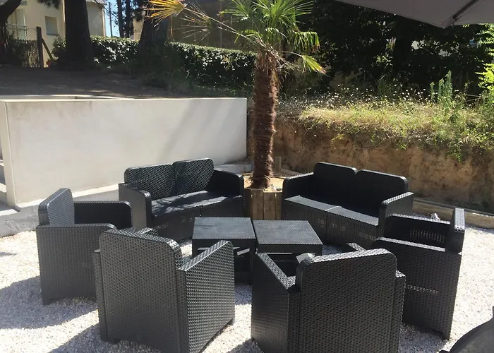 Agréable, Jardin, Toute équipée, Proche Du Marché, à 300m Сasa de vacaciones La Baule-Escoublac